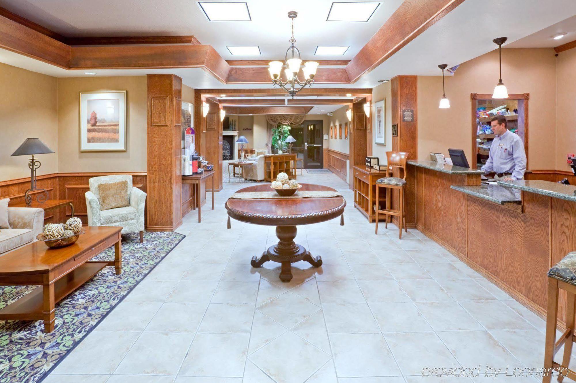 Staybridge Suites San Angelo By Ihg Interior photo